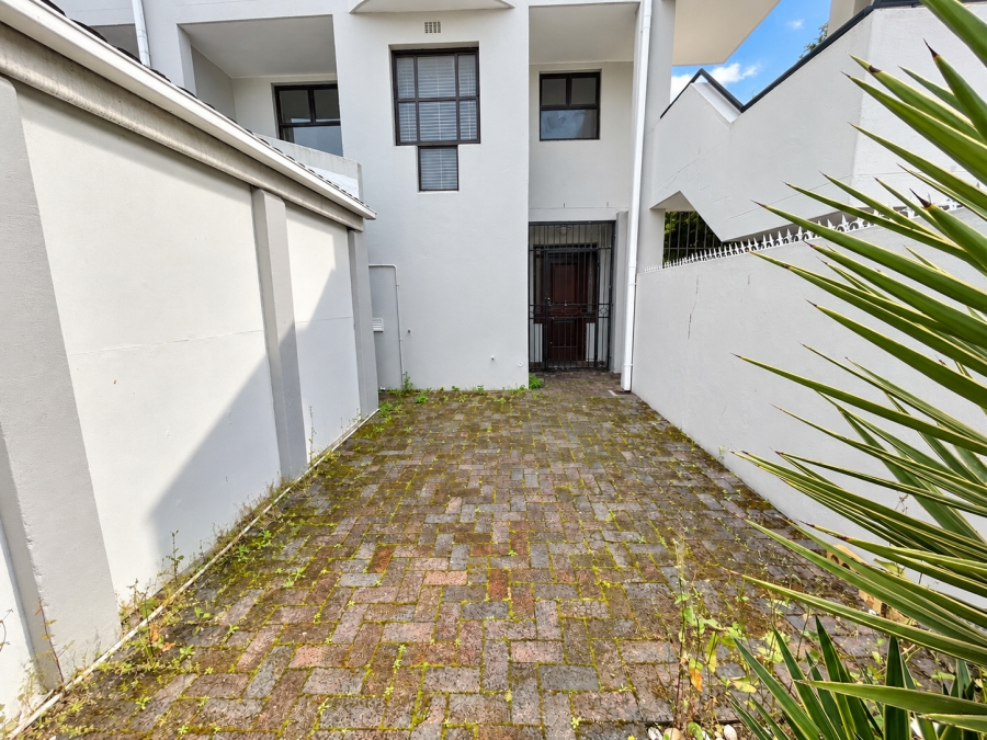 3 Bedroom Property for Sale in Edgemead Western Cape